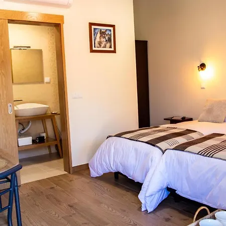 Деревянный коттедж Casa Terracos Do Lobo *