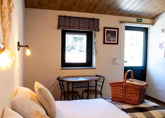 Деревянный коттедж Casa Terracos Do Lobo